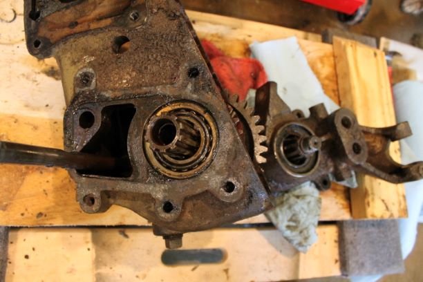 output shaft bearing cap removed